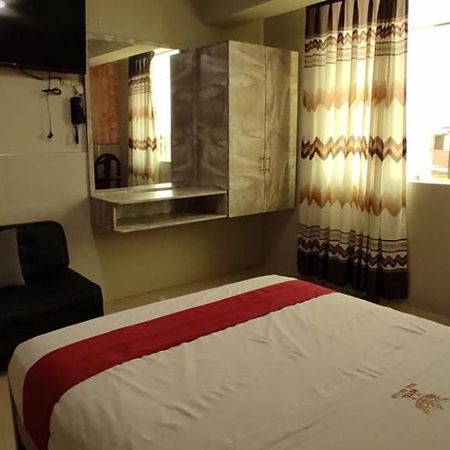 Hotel Real Bolivar Чімботе Екстер'єр фото