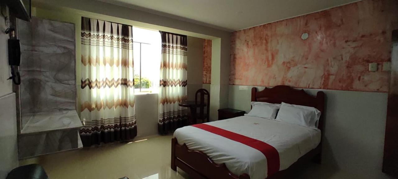 Hotel Real Bolivar Чімботе Екстер'єр фото