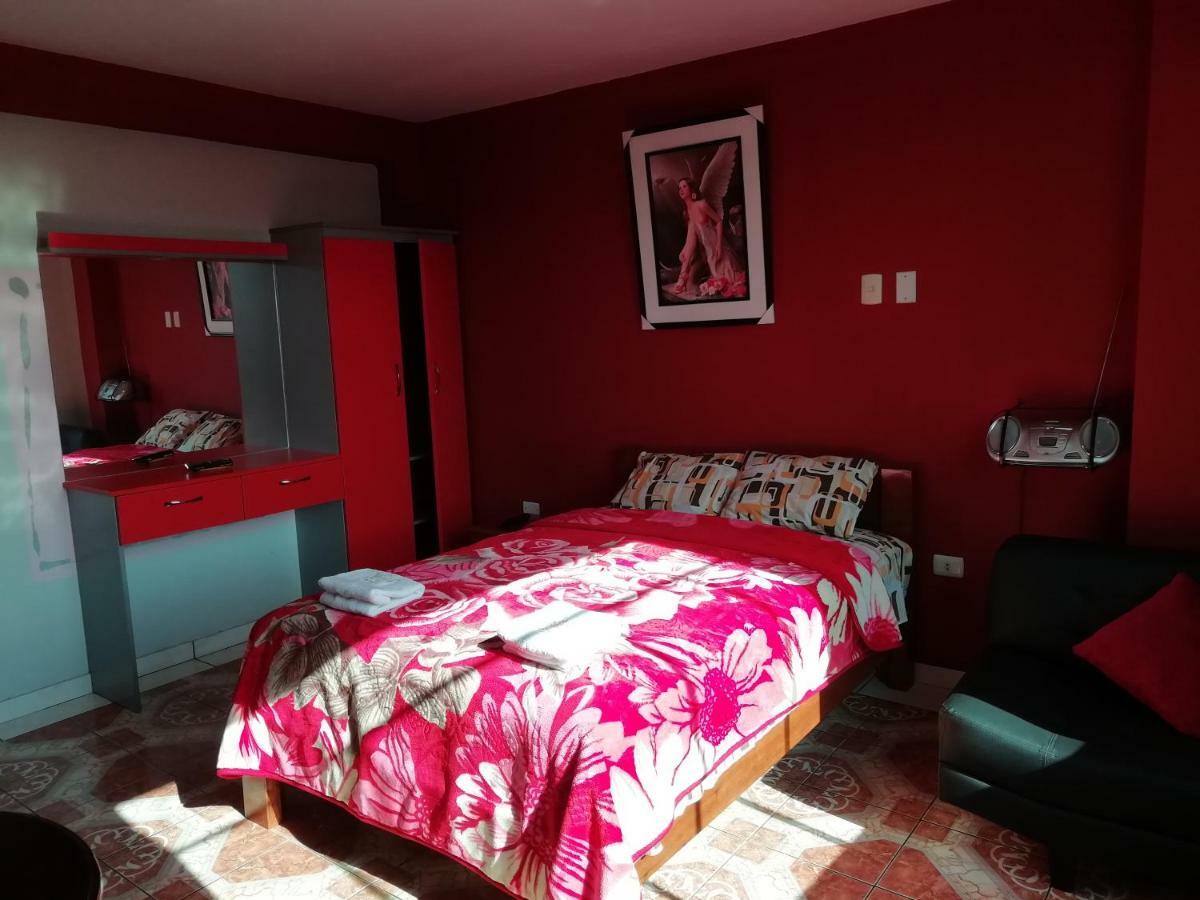 Hotel Real Bolivar Чімботе Екстер'єр фото